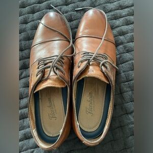 Florsheim Shoe Company dress shoes